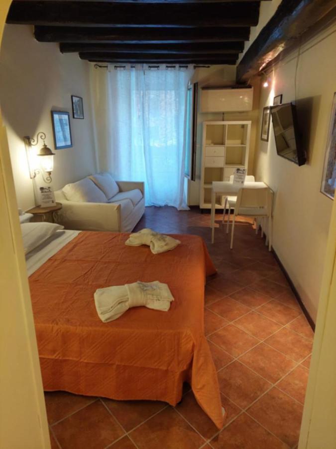 רומא Casa Vacanze Campo De' Fiori מראה חיצוני תמונה